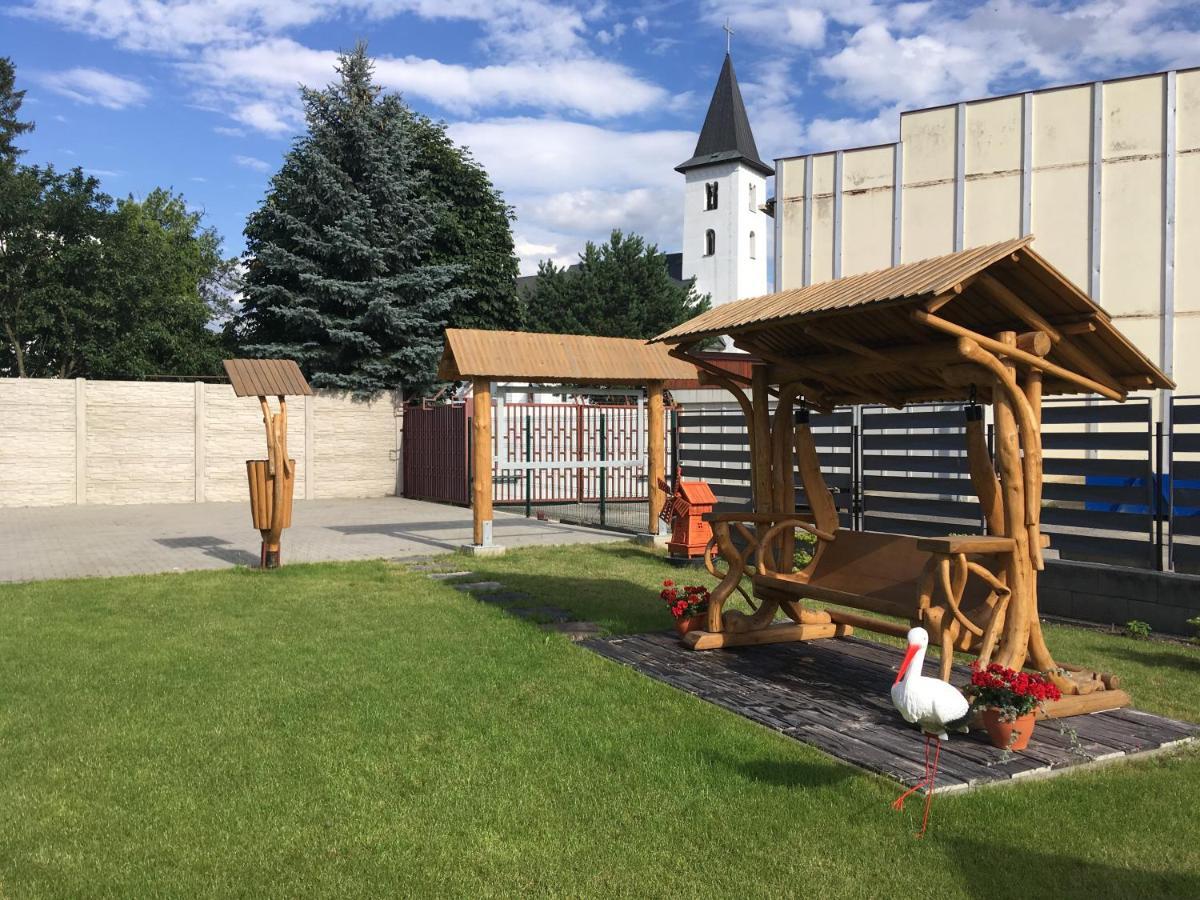 Cottage Family Hrabusice Exterior photo